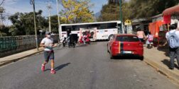 Foto: Jesús Santiago / Estudiantes normalistas bloquean la Avenida San Felipe. ¡Exigen clases!; continúan docentes de la Sección 22 con actividades sindicales