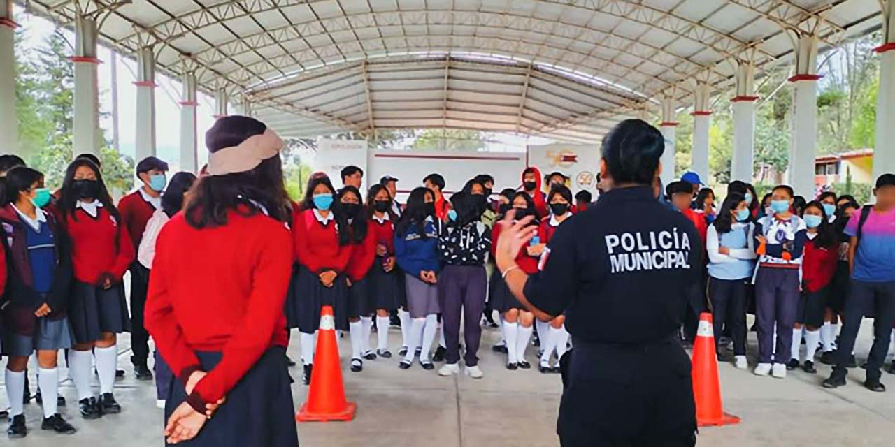 Importante reforzar la seguridad en instituciones de Tlaxiaco | El Imparcial de Oaxaca