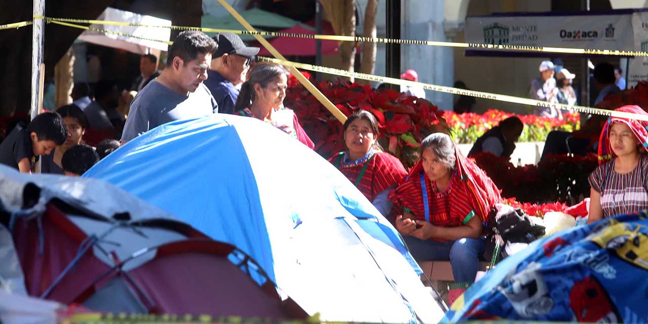 Cumplen 143 familias dos años de desplazamiento forzado triqui | El Imparcial de Oaxaca