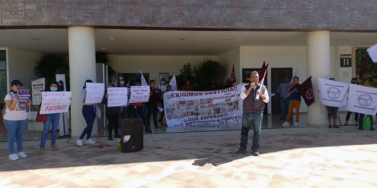 Protestan por caso de Huazantlán en TSJE | El Imparcial de Oaxaca