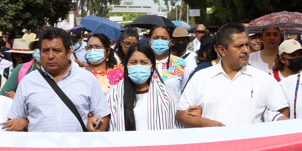 Nueva dirigencia de S-22 aún no recibe toma de nota | El Imparcial de Oaxaca