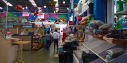 Fotos: Lisbeth Mejía Reyes / La pandemia y la inflación golpean a las y los locatarios del mercado Víctor Bravo Ahuja. Las ventas han bajado en los últimos años