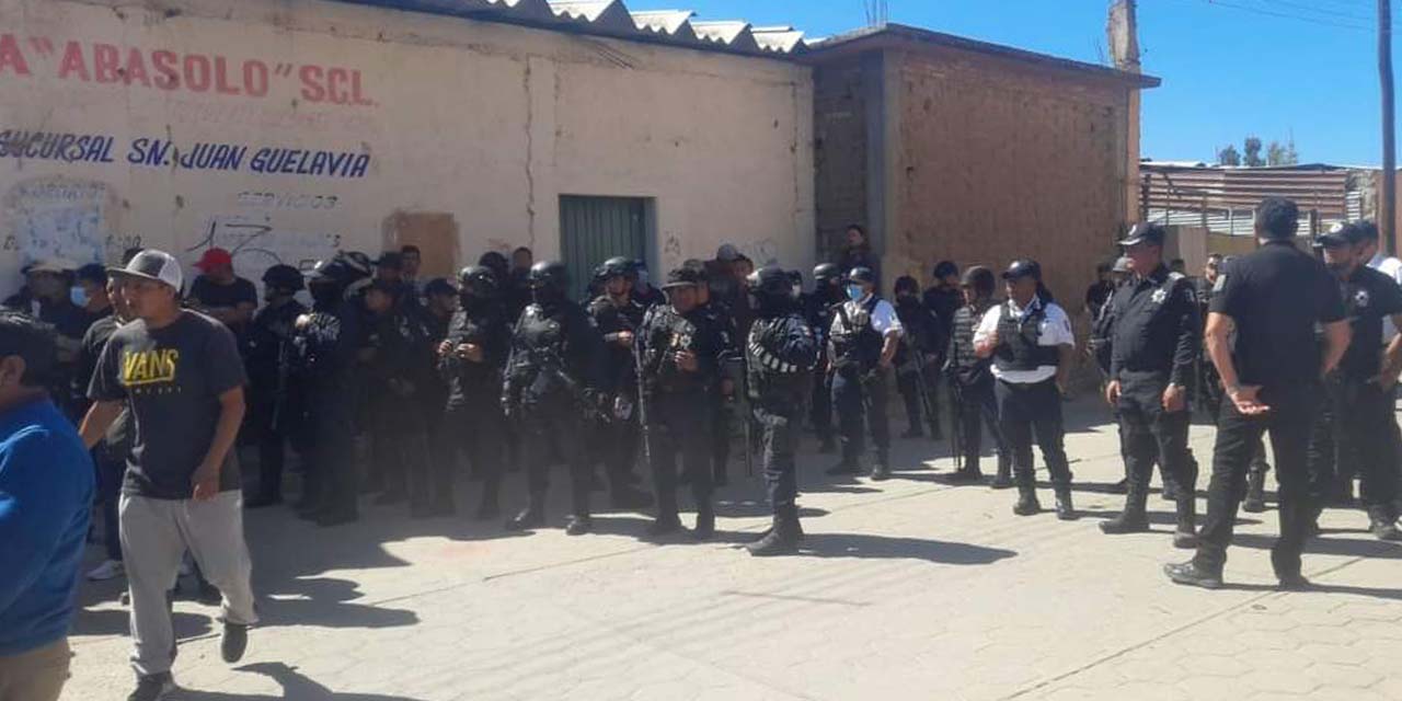 Pobladores de San Juan Guelavía agreden al reportero Javier Santiago | El Imparcial de Oaxaca