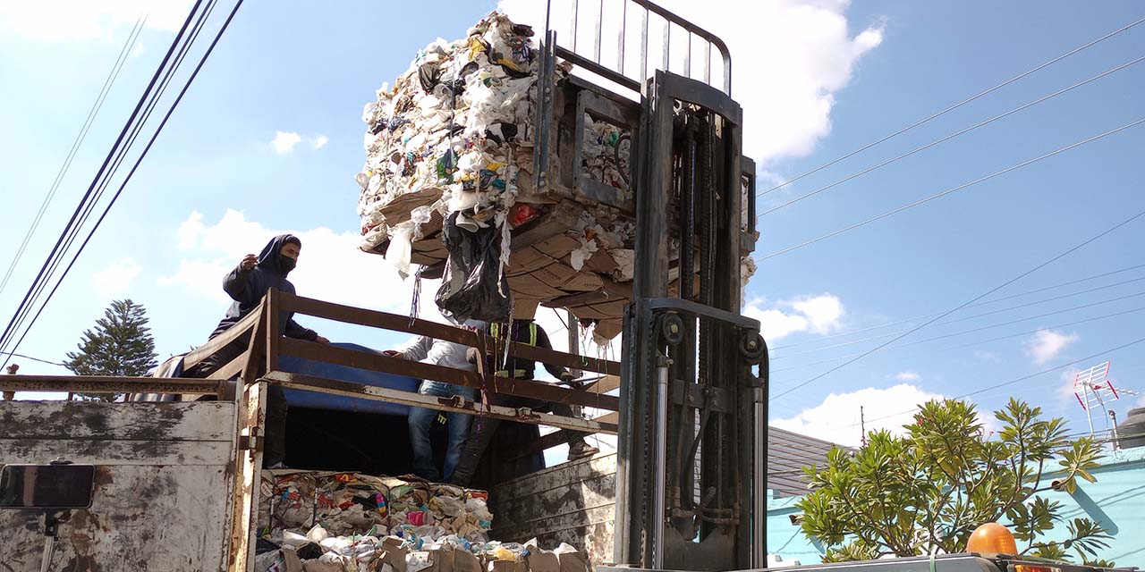 Envían primer cargamento de residuos inorgánicos a Lagunas | El Imparcial de Oaxaca