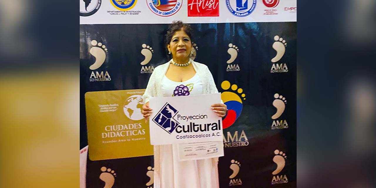 Artista huajuapeña será parte del Libro Destacados Mundiales | El Imparcial de Oaxaca