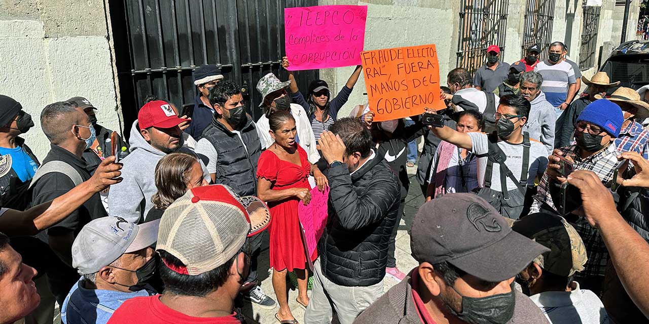 Retienen a personal de Palacio de Gobierno por conflicto electoral en La Reforma | El Imparcial de Oaxaca