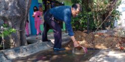 Fotos: Lisbeth Mejía Reyes / Un vecino intenta recuperar el agua para regar prados cercanos
