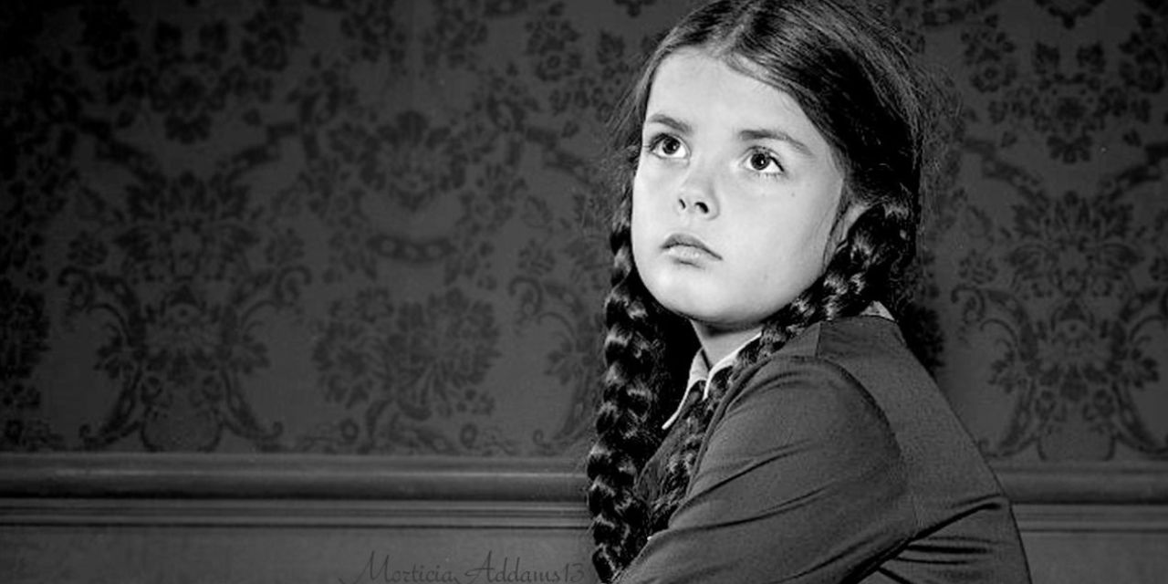 Muere Lisa Loring, la primera Merlina