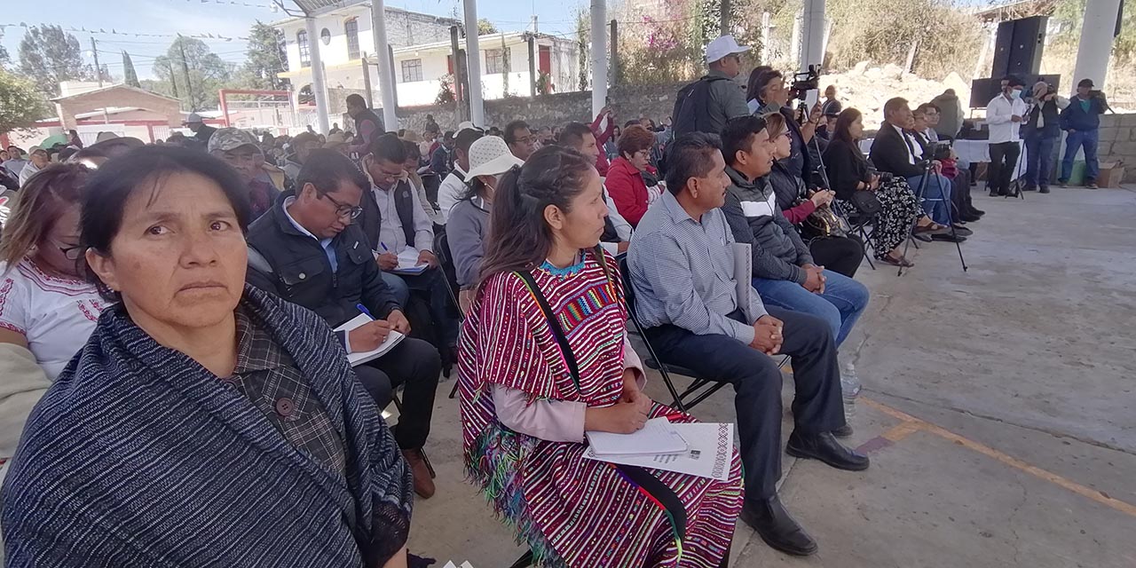 Pueblos de la Mixteca piden el derecho a la universidad comunal | El Imparcial de Oaxaca