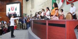 Foto: Archivo El Imparcial / Bernardo Rodríguez Alamilla al rendir protesta como nuevo fiscal; congreso emitirá convocatoria para nuevo titular de la DDHPO