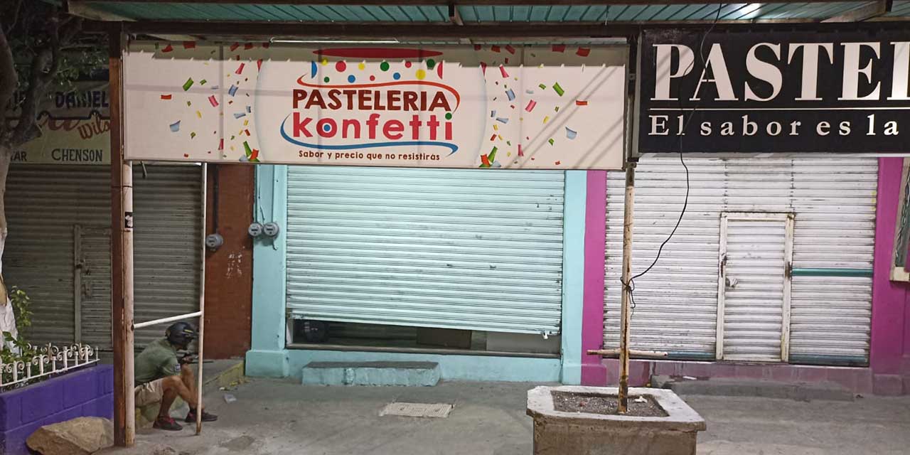 Violan candados de local de pastelería en Salina Cruz | El Imparcial de Oaxaca