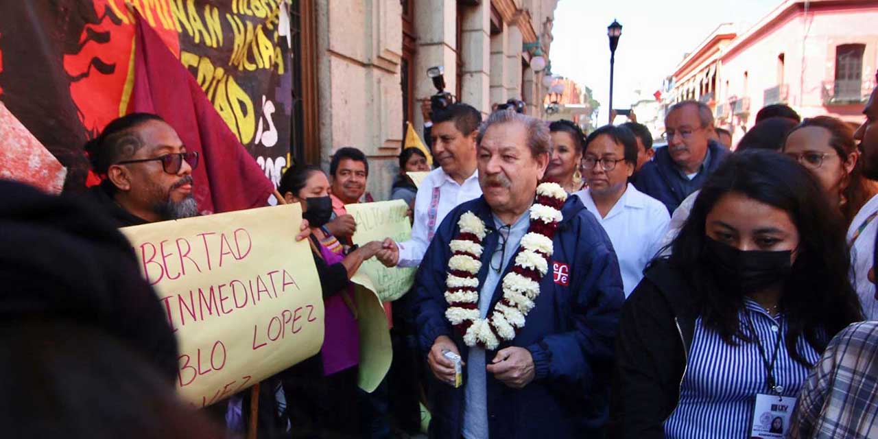 Reabre el FCE librería de Educal | El Imparcial de Oaxaca