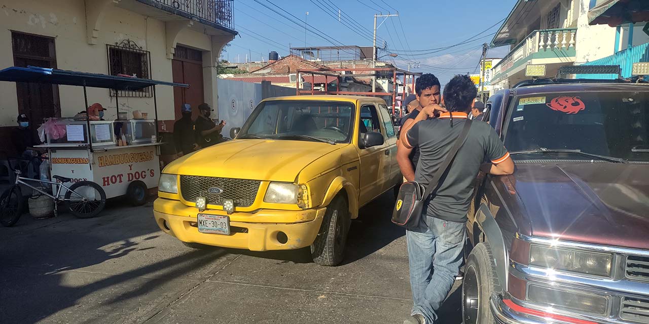 Ebrio conductor impacta a camioneta en Cd. Ixtepec | El Imparcial de Oaxaca