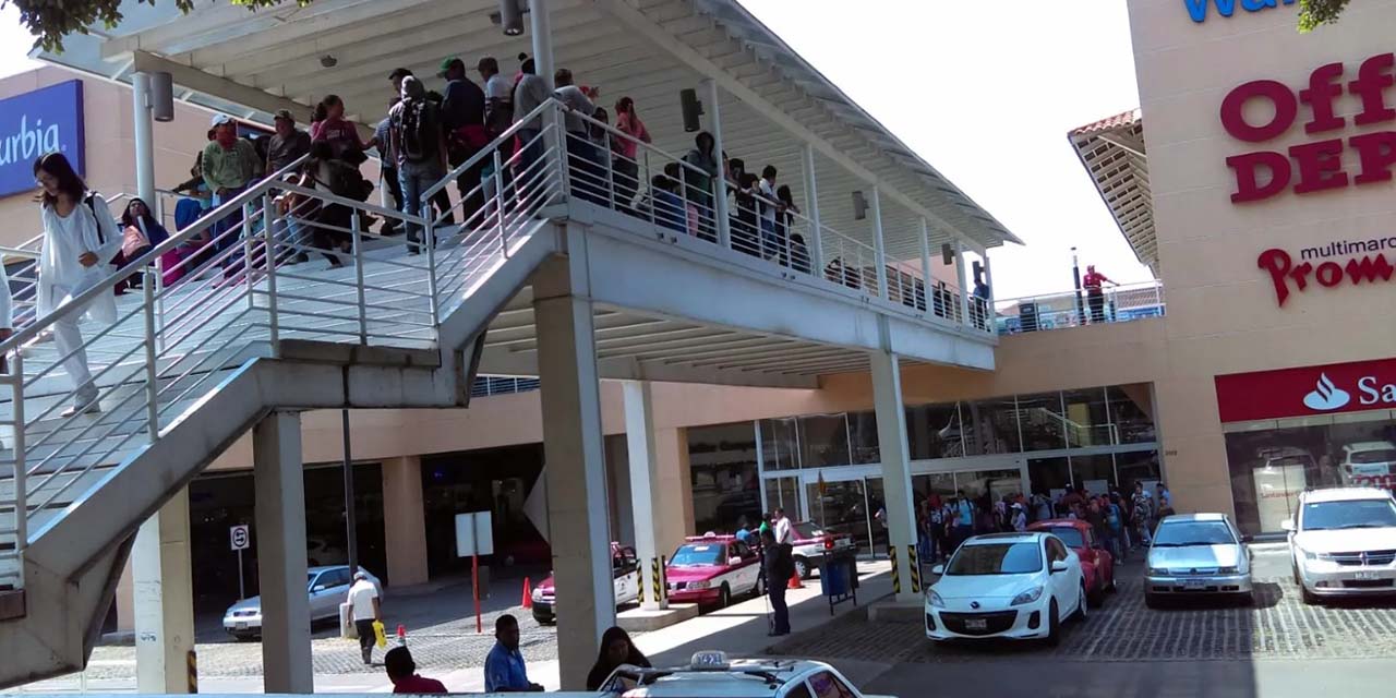 Presuntos robacarros utilizaban plaza comercial para guardar los vehículos | El Imparcial de Oaxaca
