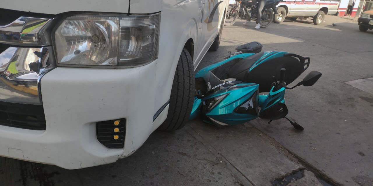 Accidente de motociclista y urban deja mujer lesionada | El Imparcial de Oaxaca