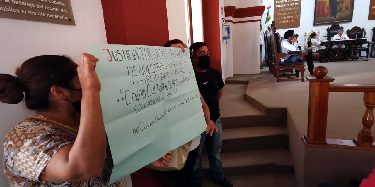Foto: Adrián Gaytán / Protesta en la sesión de Cabildo