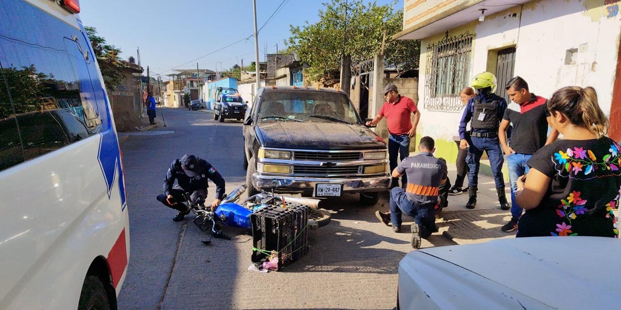 Choque en Zaachila deja dos personas lesionadas | El Imparcial de Oaxaca