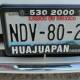 Reportan auto robado en estacionamiento de tienda en Huajuapan