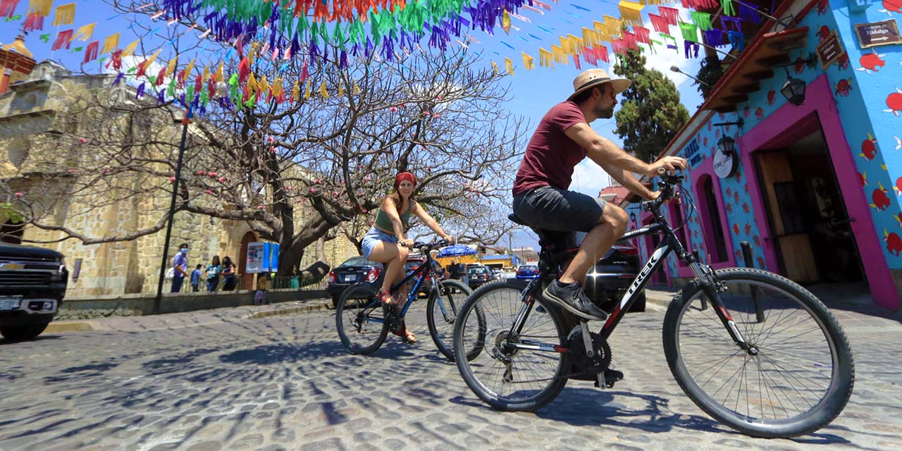 El barrio de Jalatlaco, para disfrutarse en bicicleta.