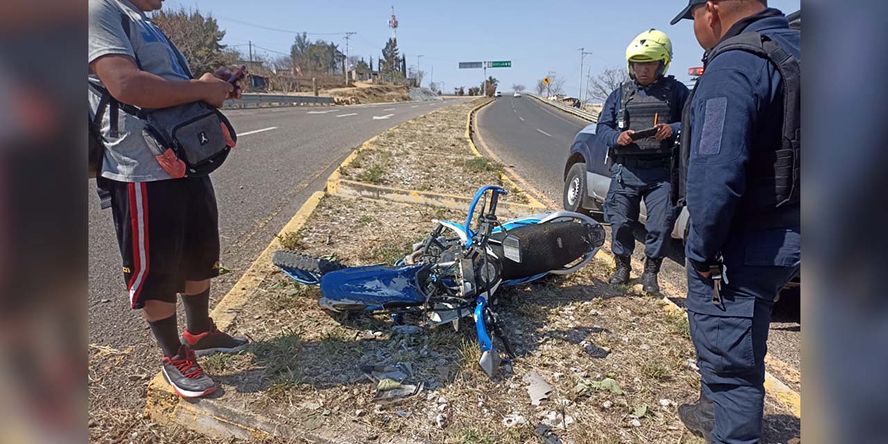 Motociclista derrapa en la cuesta de Ocotlán | El Imparcial de Oaxaca