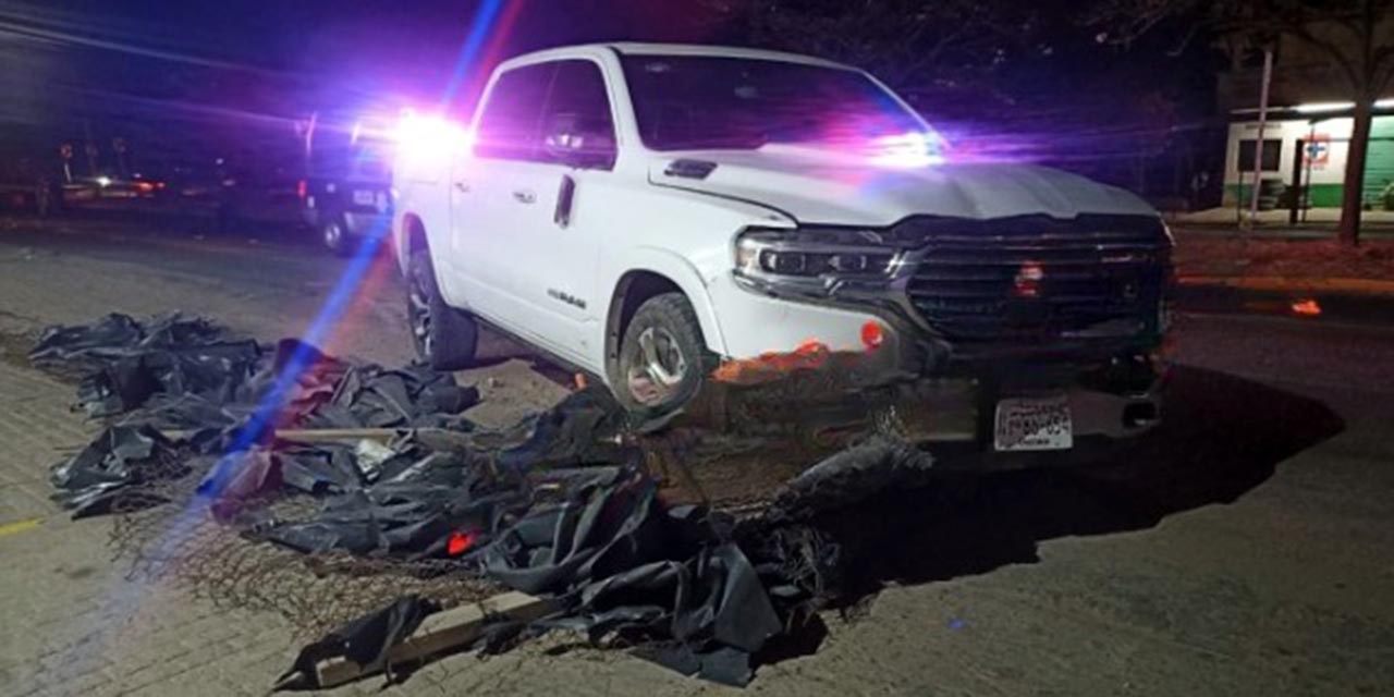 ¡Tragedia familiar! Los arrolla camioneta y muere el padre | El Imparcial de Oaxaca