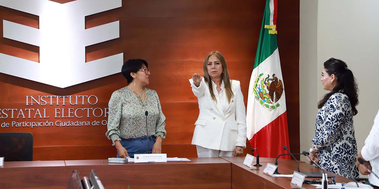 Foto: IEEPCO / Iliana Hernández Gómez rinde protesta como secretaria ejecutiva del IEEPCO.