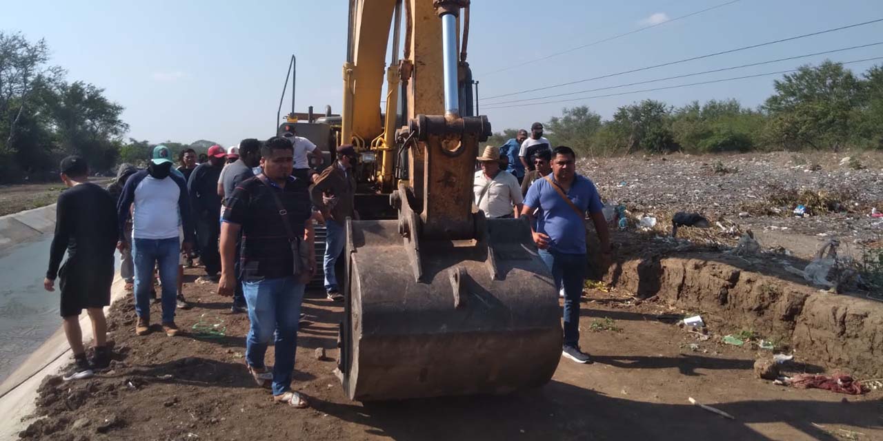 Integrantes del CIT bloquean trabajos de las vías férreas | El Imparcial de Oaxaca