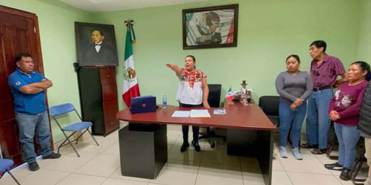 Toma protesta presidenta municipal de Concepción Pápalo | El Imparcial de Oaxaca
