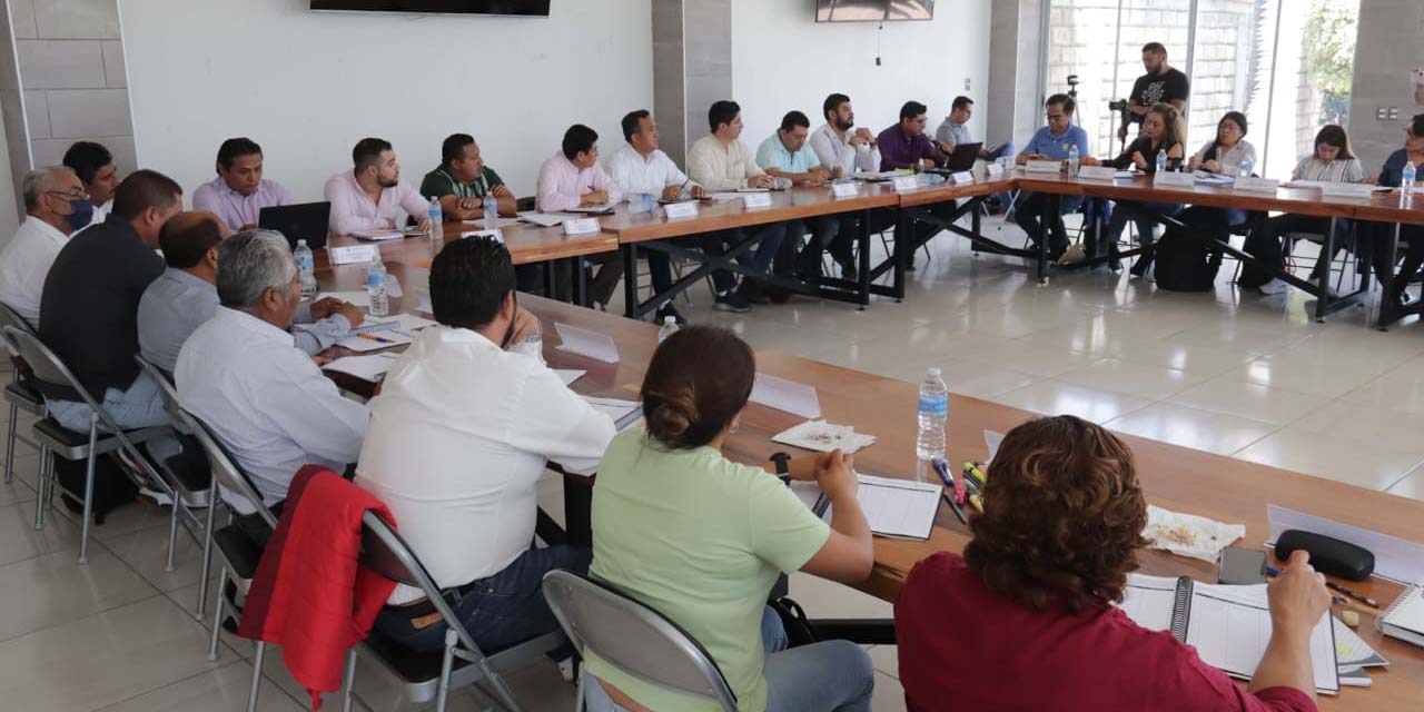 Con respeto y cordialidad avanza mesa de negociación con el STPEIDCEO