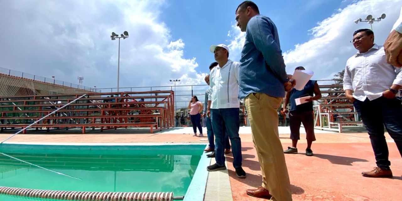 Recorre Secretario de Administración, Antonino Morales, Polideportivo Zona Poniente del ITO | El Imparcial de Oaxaca