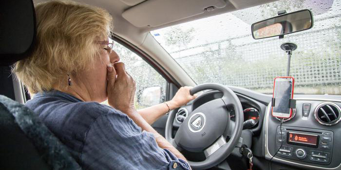 Conducir con menos de 5 horas de sueño es igual de riesgoso que manejar en estado de ebriedad