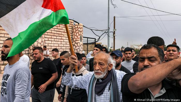 Israelíes matan a adolescente en Cisjordania