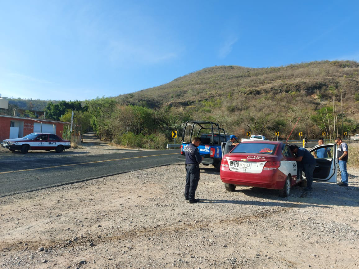 Colisión entre taxis  deja una lesionada | El Imparcial de Oaxaca