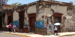 Fotos: Lisbeth Mejía Reyes / Edificio en mal estado en Colón y Fiallo.