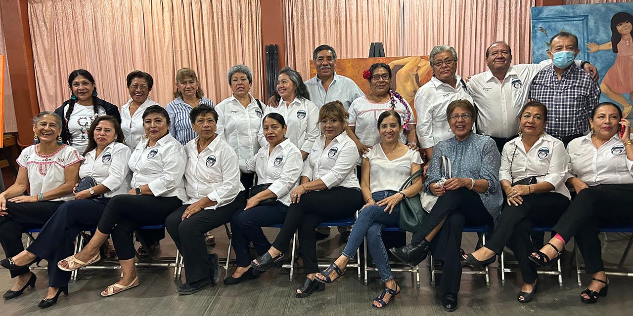 Cumple Secundaria Benito Juárez 78 años de formar profesionistas en Huajuapan | El Imparcial de Oaxaca