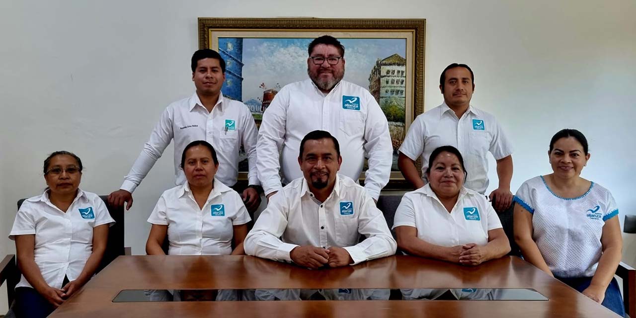 FOTO: NAO / Integrantes del partido Nueva Alianza Oaxaca (NAO)