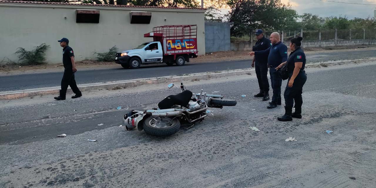 Pareja en motocicleta   sufre brutal accidente | El Imparcial de Oaxaca