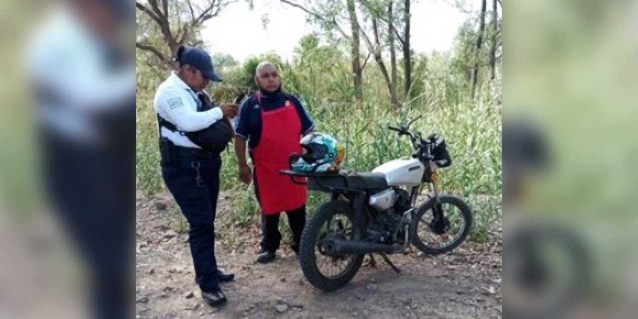 Motociclista sufre accidente sobre ribera del río Mixteco | El Imparcial de Oaxaca