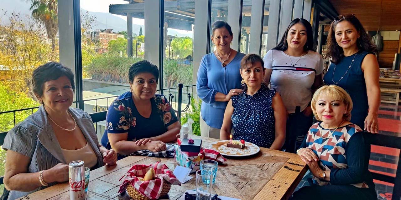 Foto: Rubén Morales / Tere Serratos disfrutó el día de su cumpleaños con sus amigas.