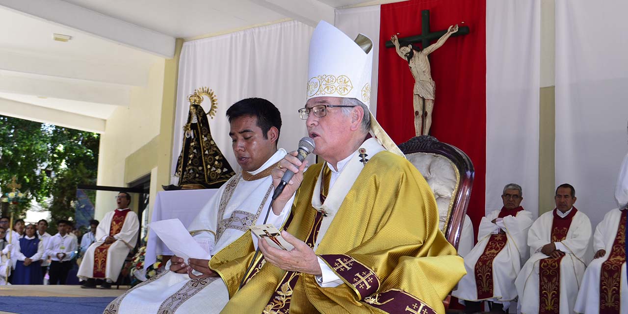 Foto: Adrián Gaytán / Ante la falta de sacerdotes en las comunidades, el Arzobispo Pedro Vázquez Villalobos, llama a las y los feligreses a promover la vocación sacerdotal.