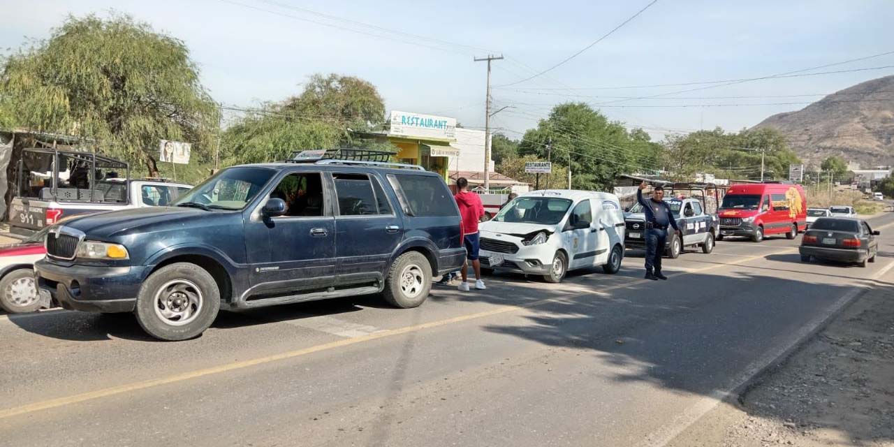 Poblano sufre accidente vial en Huajuapan | El Imparcial de Oaxaca