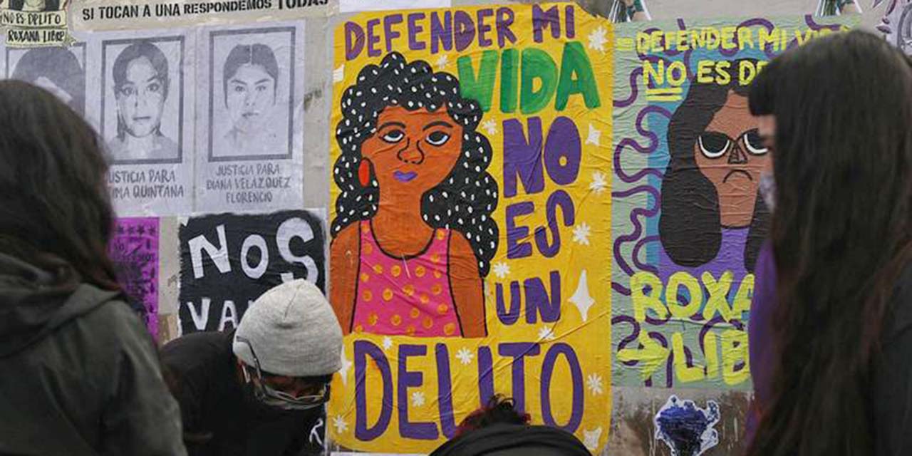 La resolución del caso de Roxana Ruiz Santiago ha generado indignación dentro de diversas colectivas feministas y por parte de mujeres activistas.