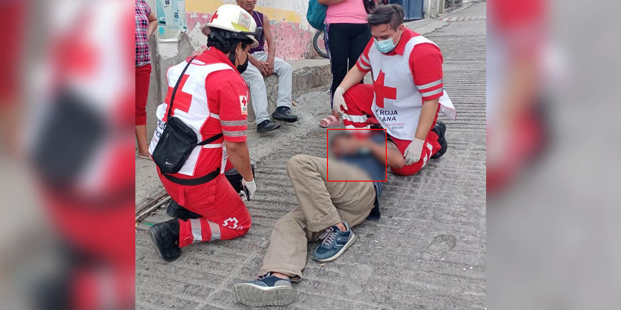 Derrapa en su motocicleta y resulta gravemente herido | El Imparcial de Oaxaca