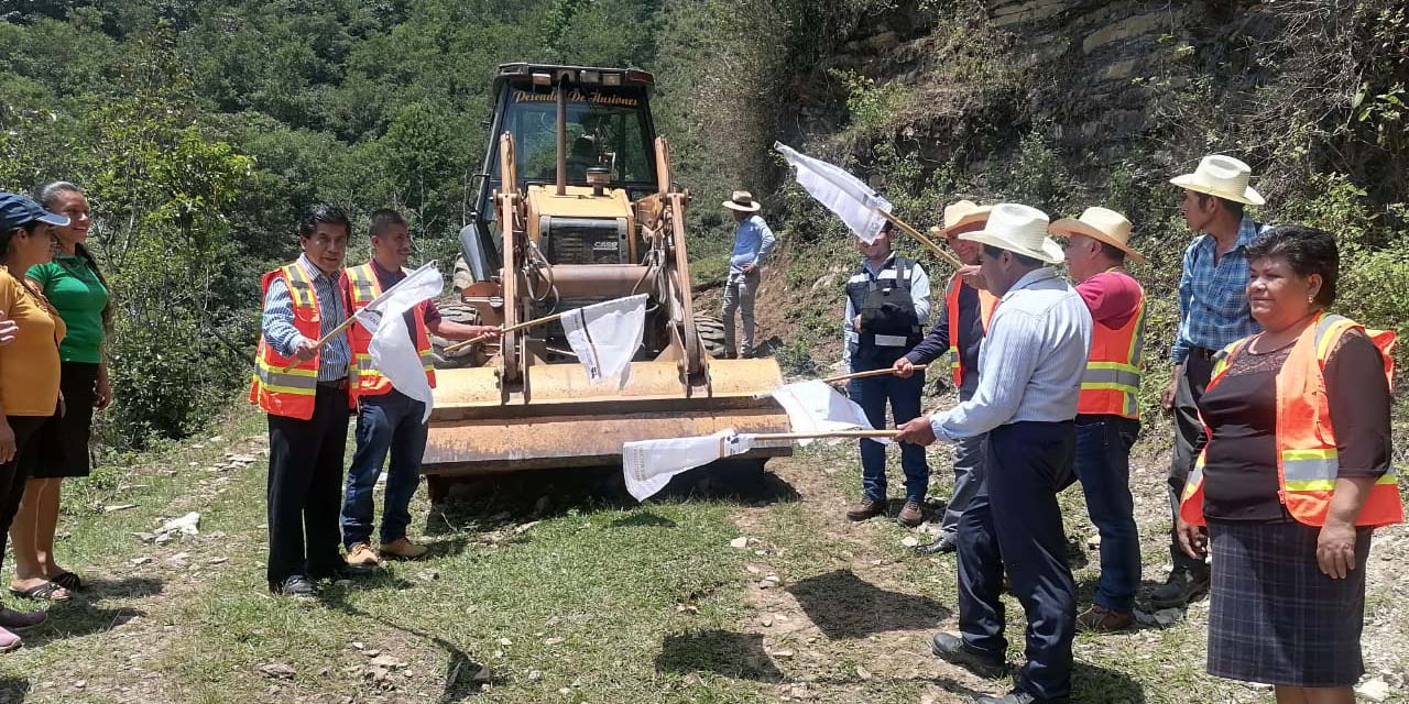 Pavimentarán camino rural en San Antonio Eloxochitlán | El Imparcial de Oaxaca
