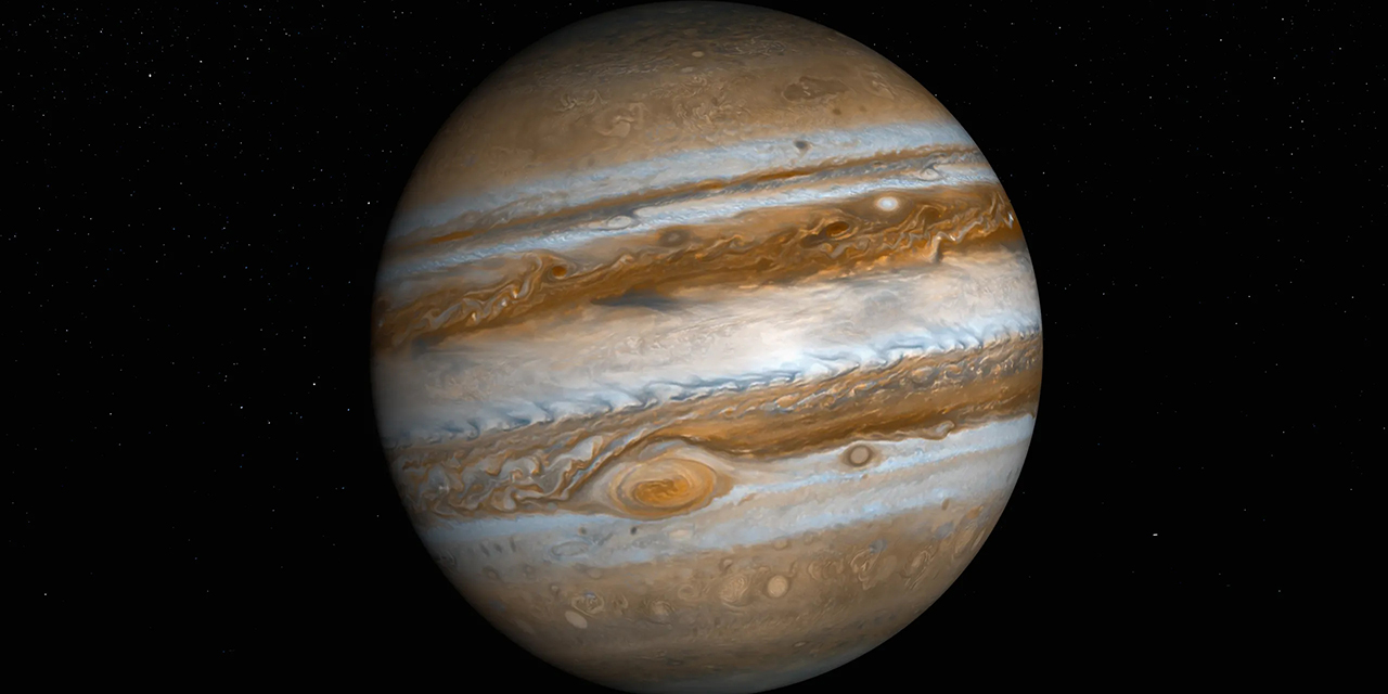 Juno busca atrapar rayos  en directo en Júpiter