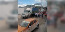 Daños deja accidente en centro de Huajuapan.