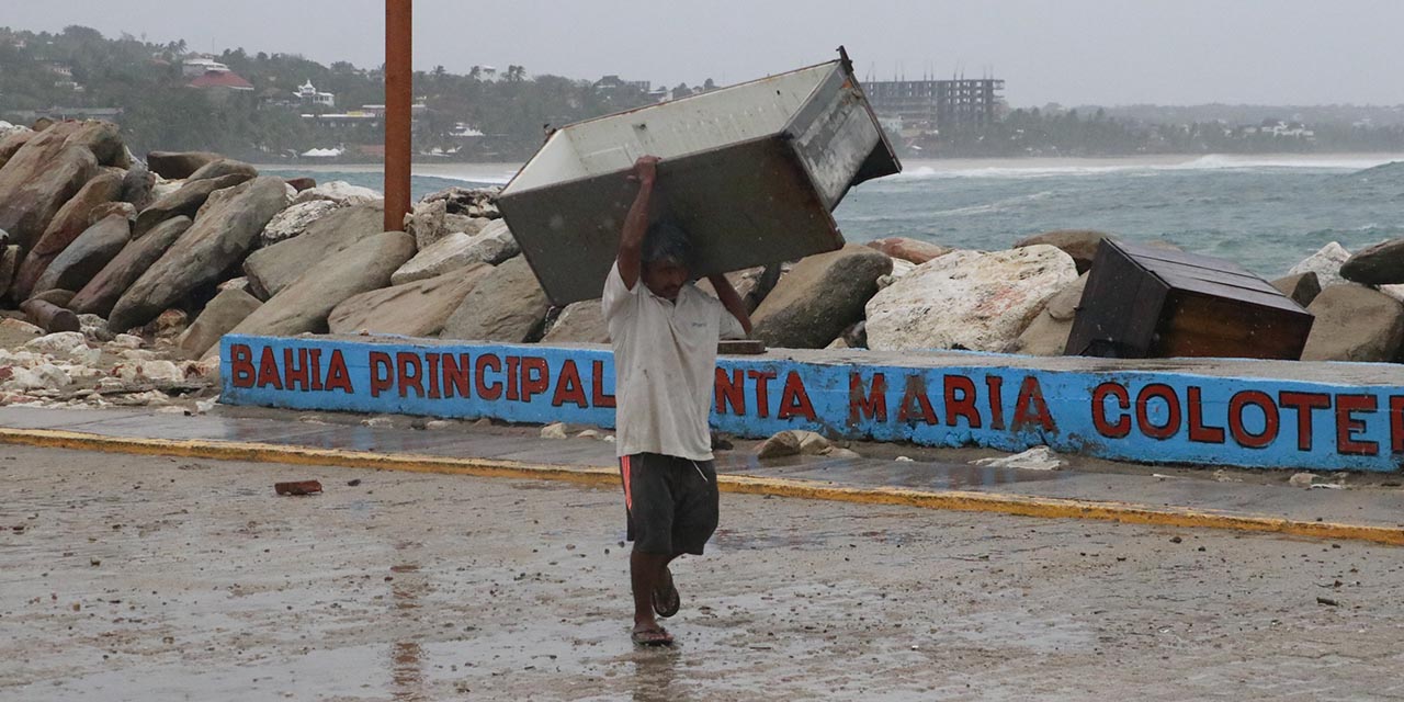 Foto: Adrián Gaytán / El huracán Agatha impactó en categoría 2 en la región de la Costa.
