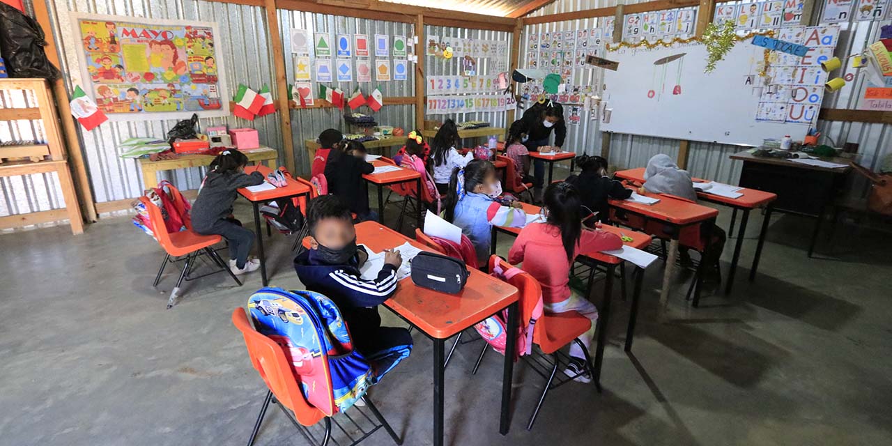 Foto: Adrián Gaytán / El programa Escuelas de Tiempo Completo beneficiaba a más de 3.6 millones de niñas y niños del país, principalmente en los estados de Oaxaca, Guerrero y Chiapas.