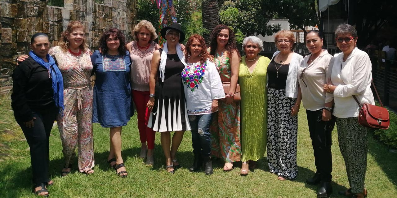 Mujeres refuerzan lazos de amistad | El Imparcial de Oaxaca