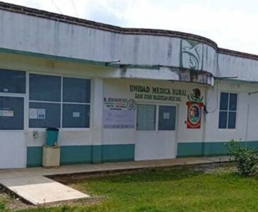 El caso ocurre en la clínica rural de San Juan Mazatlán Mixe.